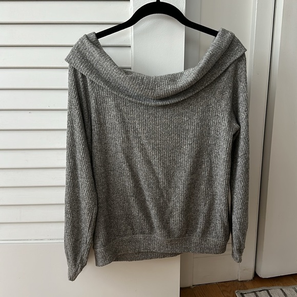 Abercrombie off the shoulder sweater! - Picture 3 of 3